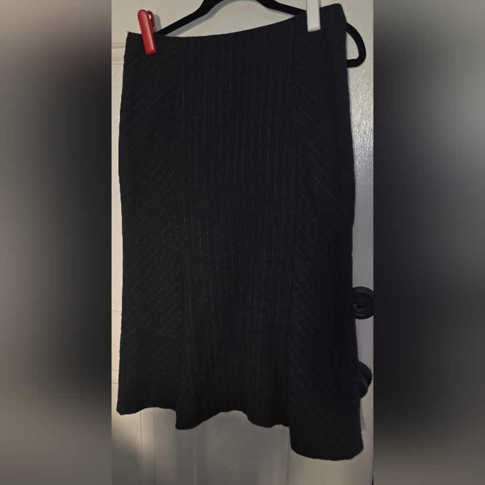 Harve Benard Black Pinstripe Pencil Skirt